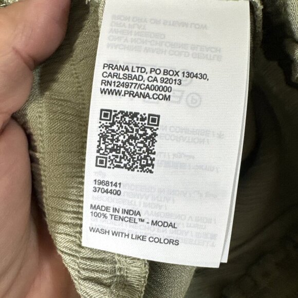 Prana Women's XL Fernie Short Sweet Agave Green Crinkle Gauze NWT Swim Cover - Picture 10 of 12